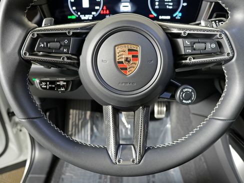Certified 2024 Porsche Cayenne Turbo image 27