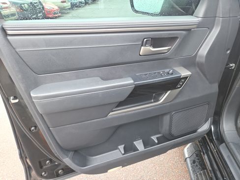 Used 2023 Toyota Tundra Limited AWD/4WD image 14