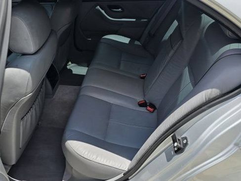 Used 2003 BMW 540i Sedan RWD image 30