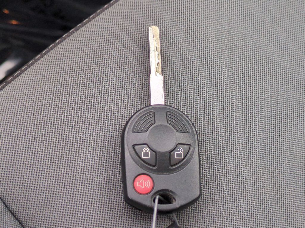 Used 2013 Ford Escape SE AWD/4WD image 23