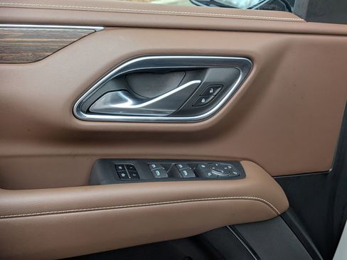 Certified 2022 Chevrolet Suburban High Country w/ Max Trailering Package image 15