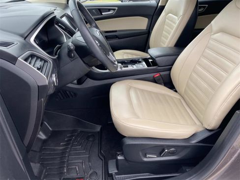 Used 2019 Ford Edge SEL w/ Equipment Group 201A image 14