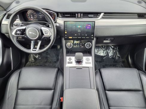 Used 2024 Jaguar F-PACE R-Dynamic S image 15