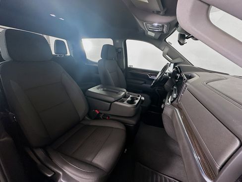 Used 2022 Chevrolet Silverado 1500 LT image 31
