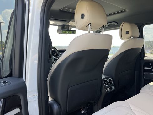 Used 2022 Mercedes-Benz G 550 image 35