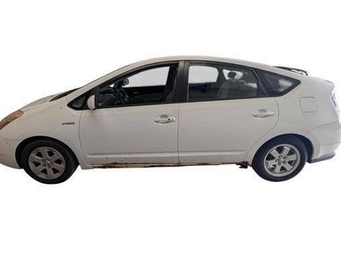 Used 2006 Toyota Prius FWD image 2