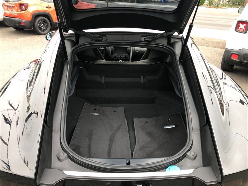 Used 2017 Jaguar F-TYPE Coupe RWD image 8