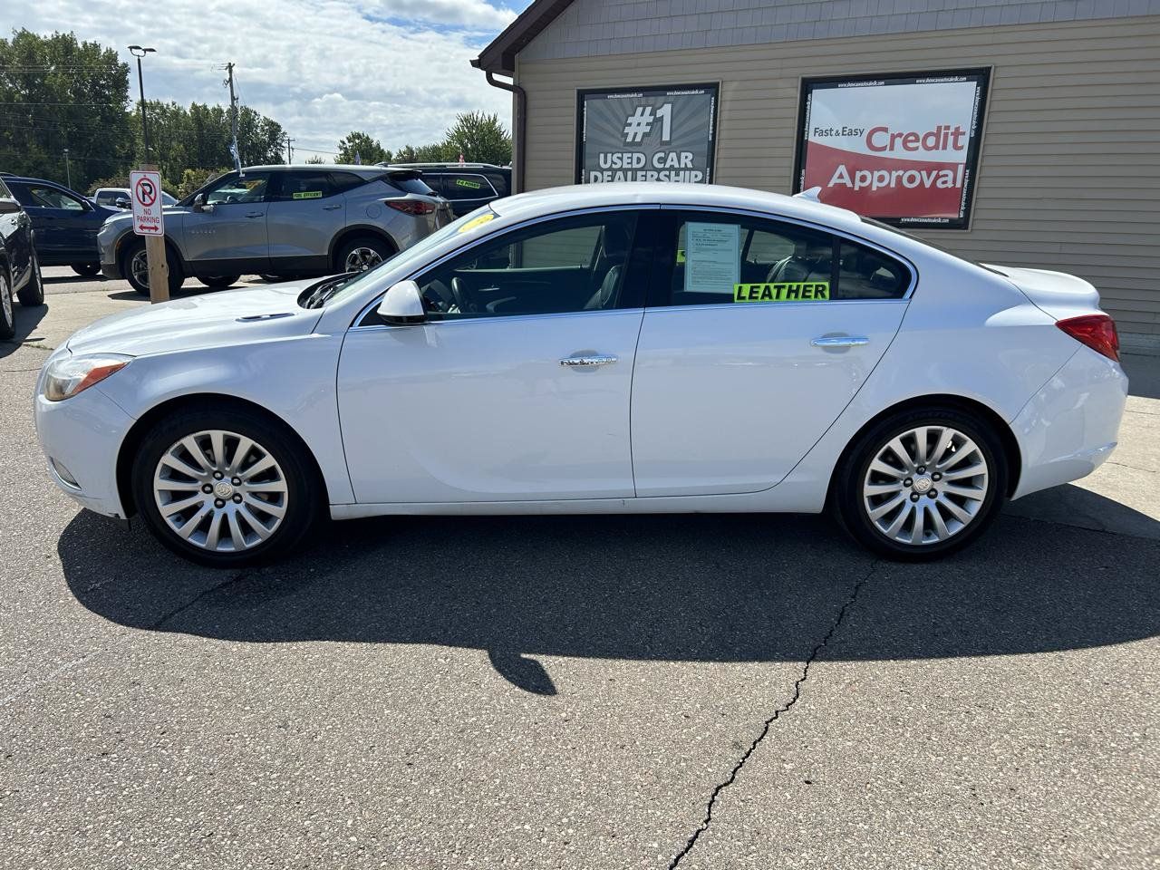 Used 2013 Buick Regal Premium FWD image 8