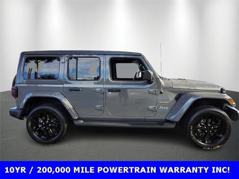 Used 2023 Jeep Wrangler Unlimited Sahara image 3