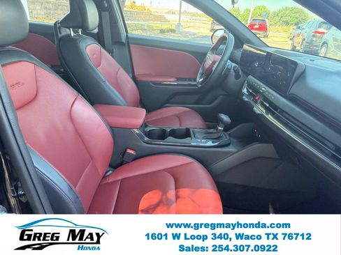 Used 2025 Kia K4 GT-Line Turbo FWD image 37