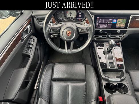 Used 2023 Porsche Macan S image 8