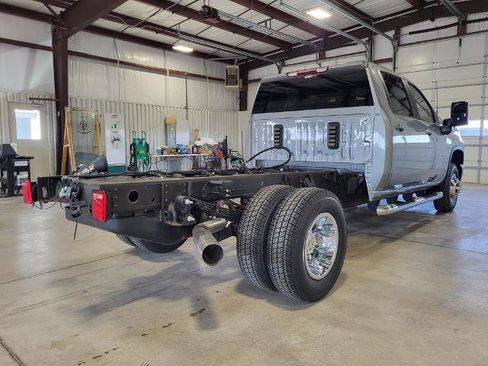 New 2026 Chevrolet Silverado 3500 LT w/ Convenience Package AWD/4WD image 5