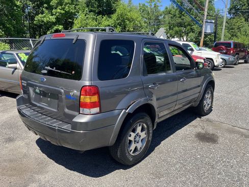 Used 2005 Ford Escape Limited AWD/4WD image 7
