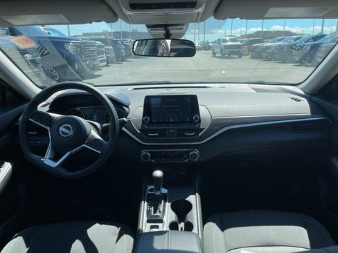 Used 2026 Nissan Altima 2.5 SV AWD/4WD image 15