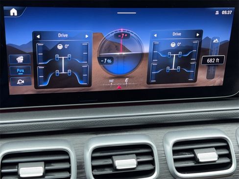 Used 2024 Mercedes-Benz GLE 53 AMG 4MATIC Coupe w/ Driver Assistance Package image 26