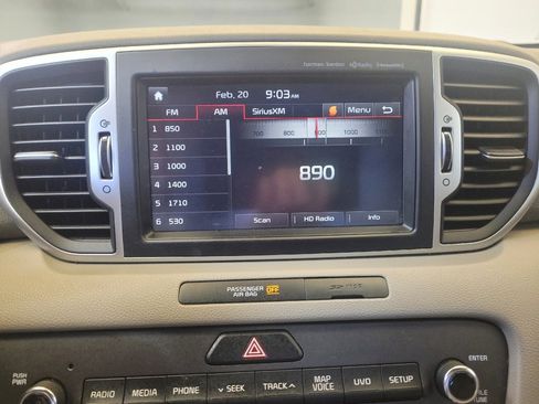 Used 2017 Kia Sportage EX w/ EX Technology Package image 25