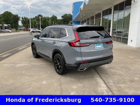 Used 2024 Honda CR-V Sport image 3