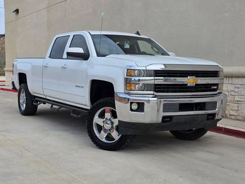 Used 2015 Chevrolet Silverado 2500 LT w/ LT Convenience Package AWD/4WD image 1