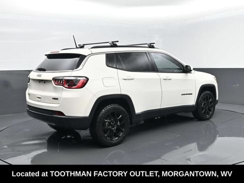 Used 2017 Jeep Compass Latitude AWD/4WD image 20