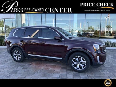 Used 2020 Kia Telluride EX w/ Towing Package image 1