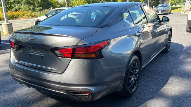 Used 2023 Nissan Altima 2.5 S FWD image 5