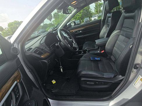 Used 2018 Honda CR-V Touring image 5