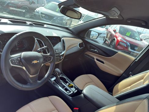 Used 2024 Chevrolet Equinox Premier image 25