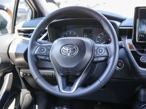 Certified 2025 Toyota Corolla SE image 15