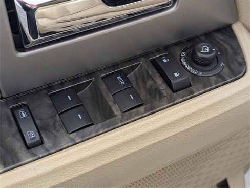 Used 2017 Ford Expedition EL Limited w/ Equipment Group 301A image 11