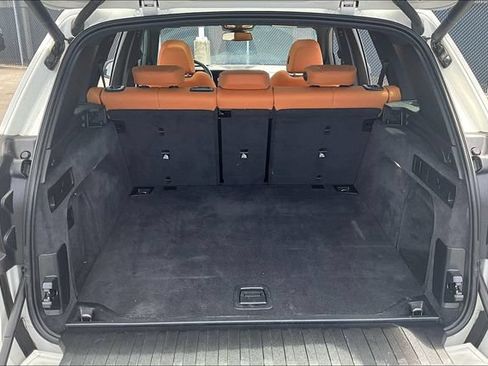 Used 2024 BMW X5 xDrive40i w/ Parking Assistance Package AWD/4WD image 9