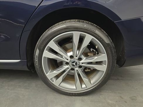 Used 2019 Mercedes-Benz C 300 4MATIC Sedan image 16