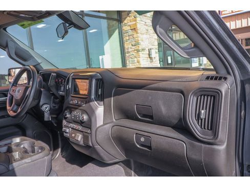 Used 2019 Chevrolet Silverado 1500 Custom Trail Boss w/ Custom Convenience Package image 13
