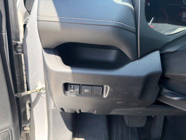 Used 2023 Toyota RAV4 LE FWD image 13