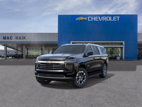 New 2026 Chevrolet Suburban LT w/ Comfort Package AWD/4WD image 8
