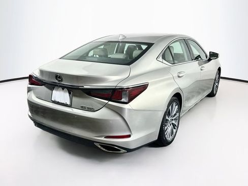 Used 2019 Lexus ES 350 w/ Premium Package FWD image 9