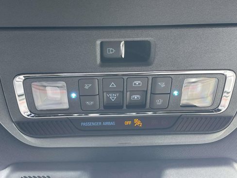 Used 2025 Ford F150 Raptor AWD/4WD image 33