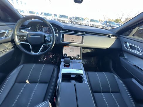 Used 2022 Land Rover Range Rover Velar S image 23