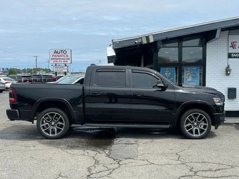 Used 2019 RAM 1500 Laramie AWD/4WD image 1