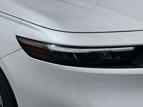 Certified 2023 Honda Accord Sport image 11