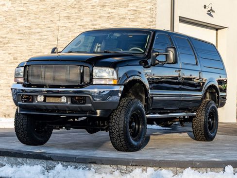 Used 2003 Ford Excursion Limited image 9