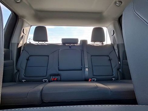 New 2026 GMC Sierra 2500 SLT AWD/4WD image 27