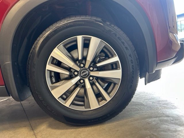 Used 2024 Nissan Pathfinder SL AWD/4WD image 11