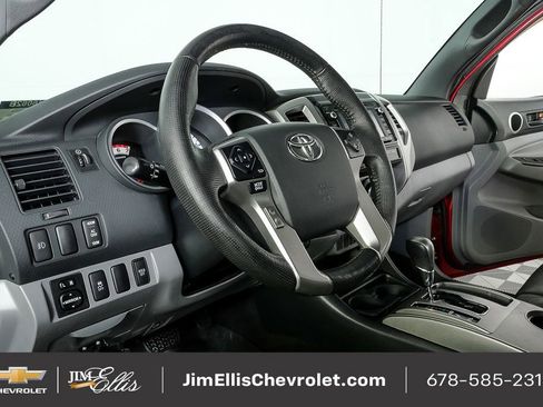 Used 2014 Toyota Tacoma 4x4 Double Cab image 4