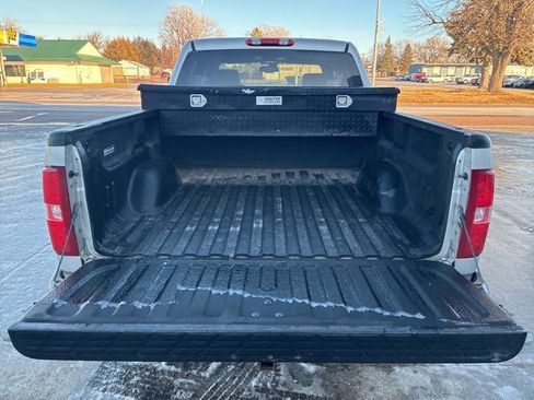 Used 2007 Chevrolet Silverado 1500 LTZ w/ EZ-Lift Tailgate Package image 16