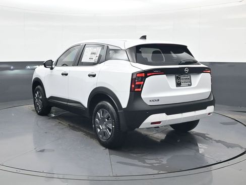 New 2026 Nissan Kicks S image 5