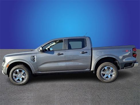 Used 2025 Ford Ranger XLT w/ Advanced Towing Package image 7