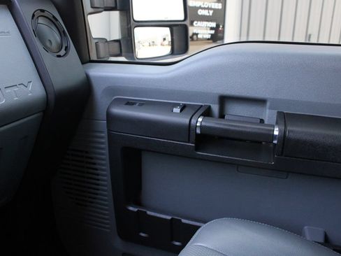 Used 2015 Ford F350 XL AWD/4WD image 17