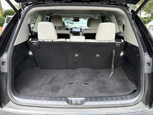Used 2025 Toyota Grand Highlander FWD image 18