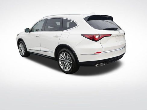 Used 2023 Acura MDX SH-AWD w/ Advance Package image 3