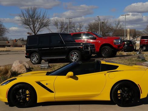 Used 2015 Chevrolet Corvette Stingray Coupe w/ 3LT Preferred Equipment Group image 6